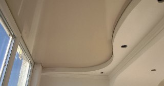 Натяжной потолок на балкон Ачинск, цена 6134 руб.